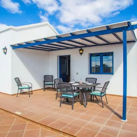 Tamia & Atlantico Marina Rubicon Вилла