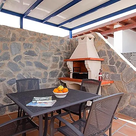 Вилла Tamia & Atlantico Marina Rubicon Коста Бланка